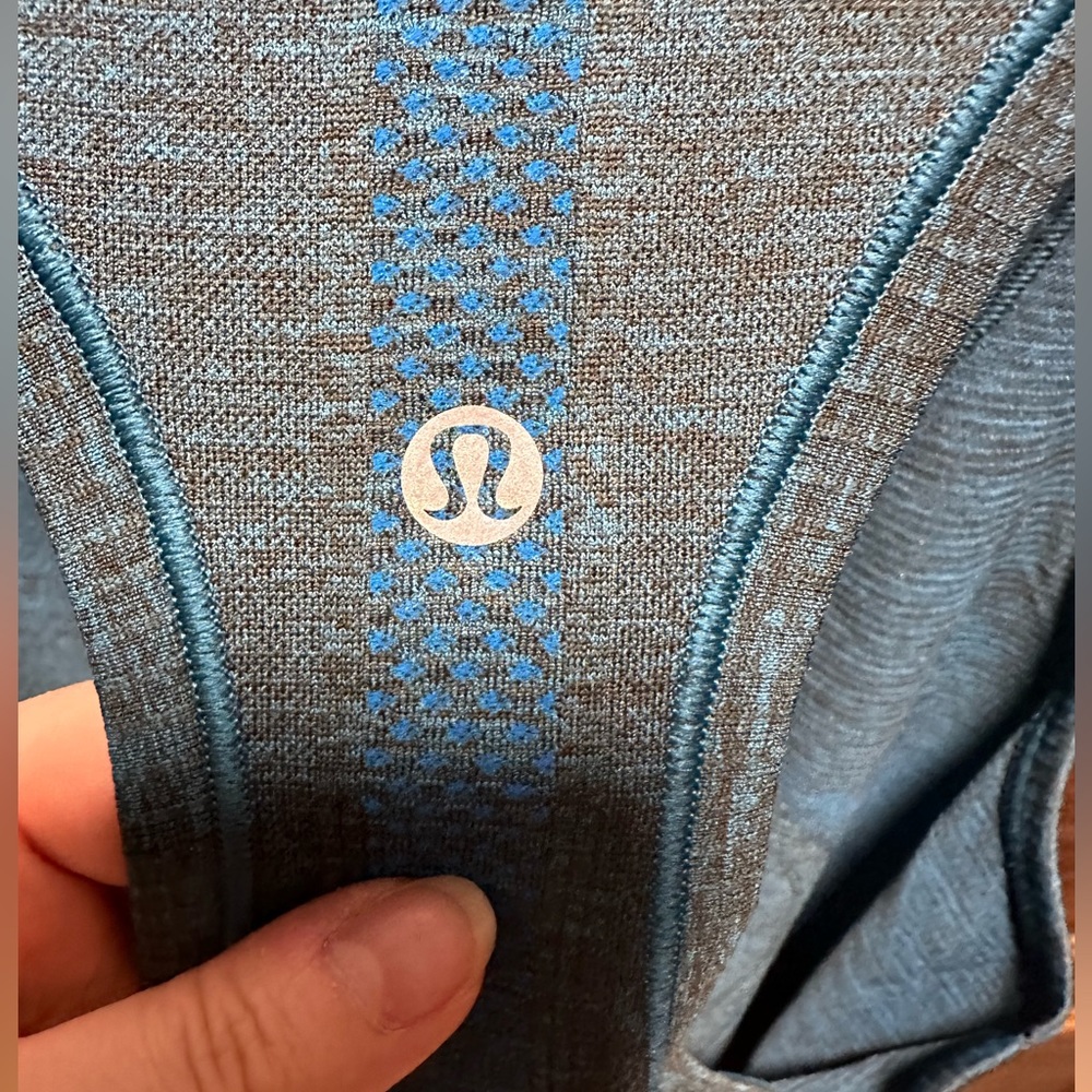 Lululemon Swiftly Tech Racerback Size 10 - Picture 3 of 5